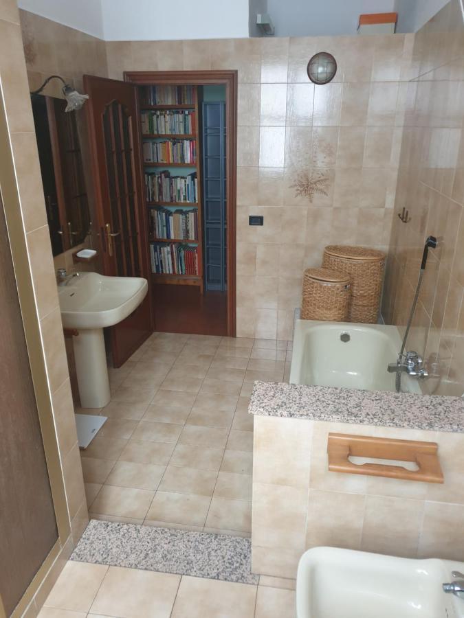 La Casa Di Chicca Lägenhet Turin Exteriör bild